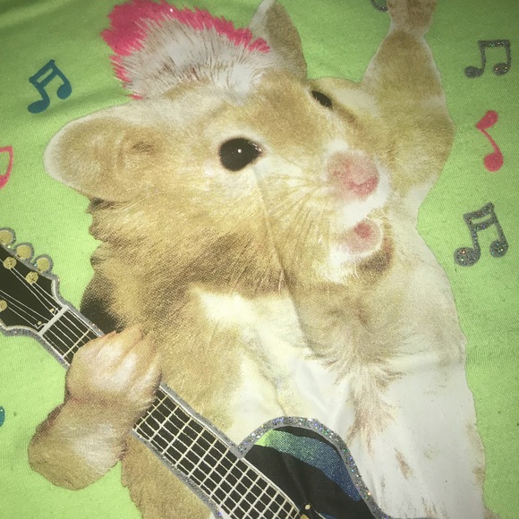 🎀 - Picture 3 of 3